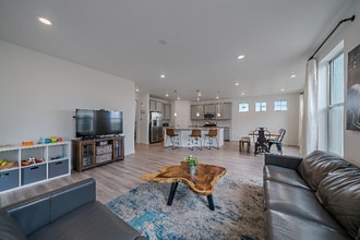 8383 Bijou Crk Ave in Littleton, CO - Building Photo - Building Photo