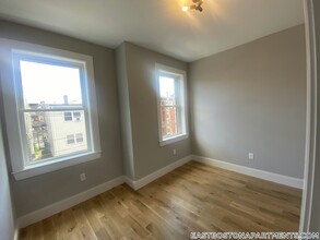 66 Lubec St in Boston, MA - Building Photo - Building Photo