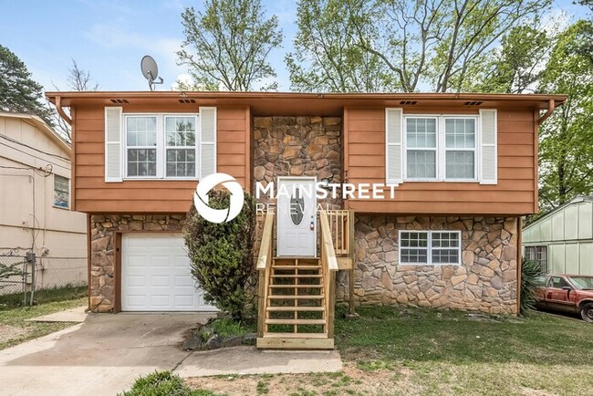 property at 7233 Higdon Rd