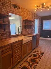 617 Gatewood Ave in High Point, NC - Building Photo - Building Photo