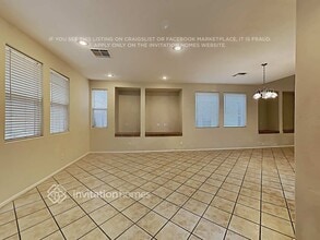 765 Feather Ridge Dr in Henderson, NV - Foto de edificio - Building Photo
