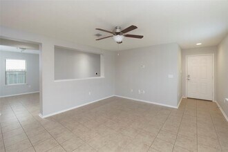 11221 Kirkland Hill Path in Austin, TX - Building Photo - Building Photo