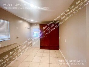 2699 E 20th St in Signal Hill, CA - Building Photo - Building Photo