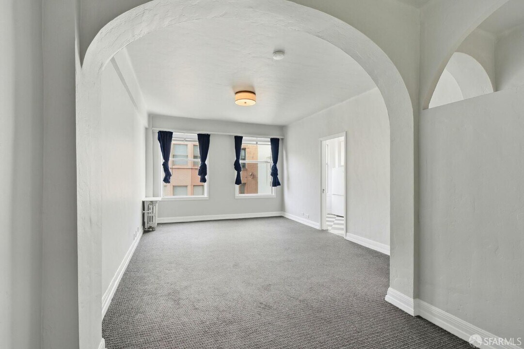 631 O'Farrell St in San Francisco, CA - Building Photo