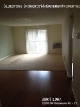 11200 SW Greenburg Rd in Tigard, OR - Building Photo - Building Photo