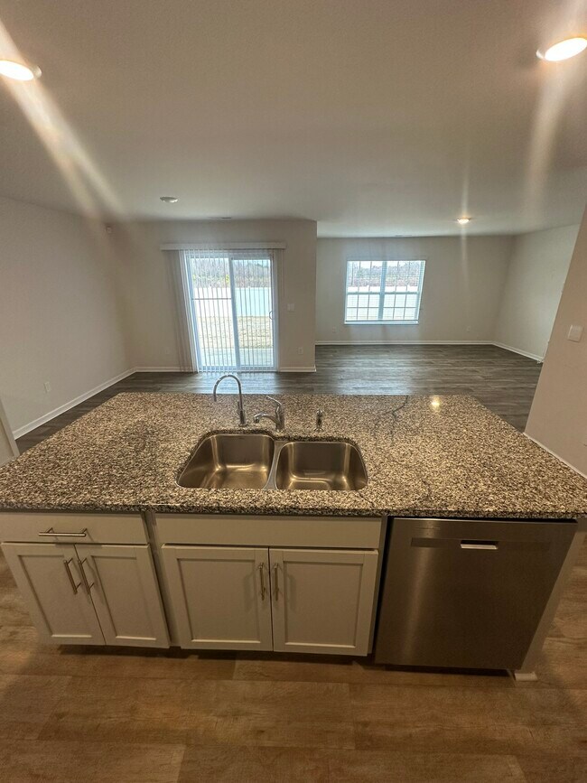 7705 Sand Pit Rd in Stantonsburg, NC - Building Photo - Building Photo