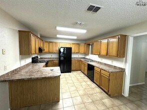 2953 Stearns Ave in Wichita Falls, TX - Building Photo - Building Photo