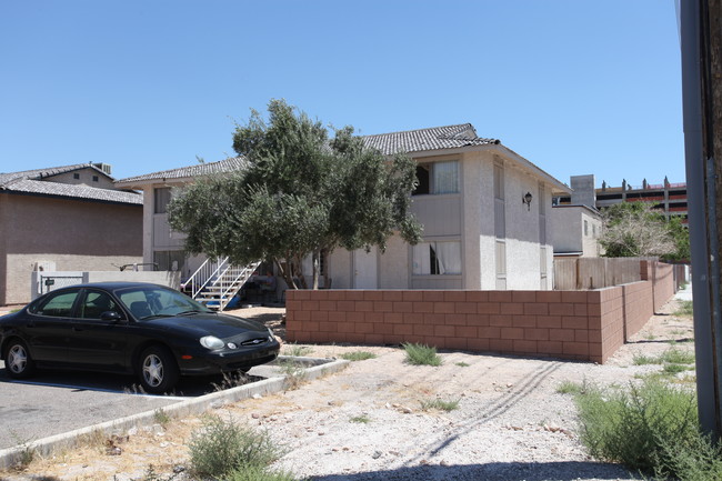 1215 Rawhide St in Las Vegas, NV - Building Photo - Building Photo