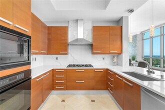 3535 S Ocean Dr, Unit 2606 in Hollywood, FL - Building Photo - Building Photo