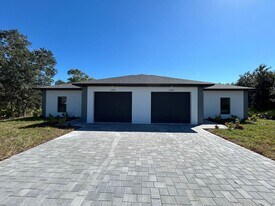 1282 Navigator Rd in Punta Gorda, FL - Building Photo