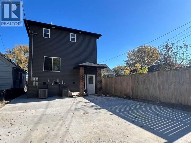 property at 917 McKay Ave