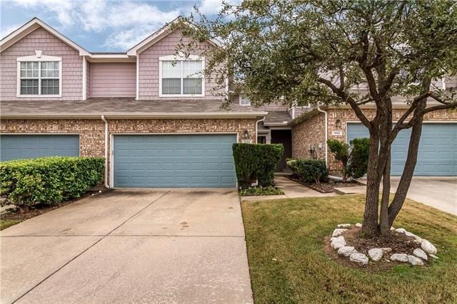 property at 936 Englewood Ln