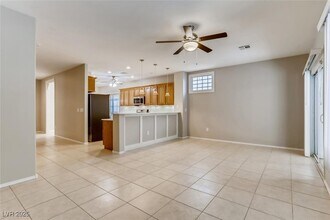 2318 Sand Lily St in Henderson, NV - Building Photo - Building Photo