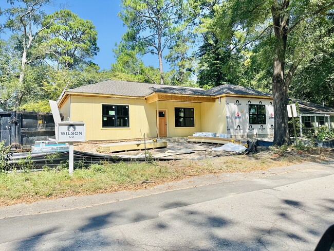 property at 2705 Superior St