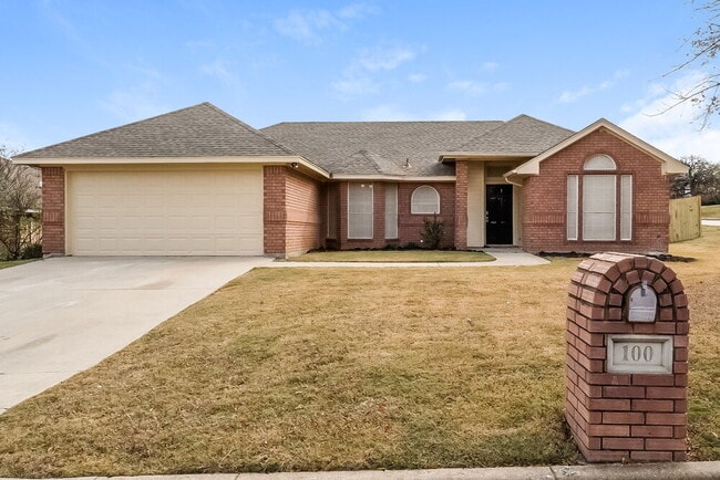 property at 100 Sandlewood Ln