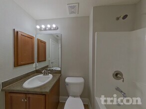 9627 Jaybird Ln in Land O Lakes, FL - Building Photo - Building Photo