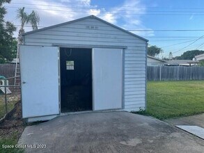 2100 Cheryl Ct in Melbourne, FL - Building Photo - Building Photo