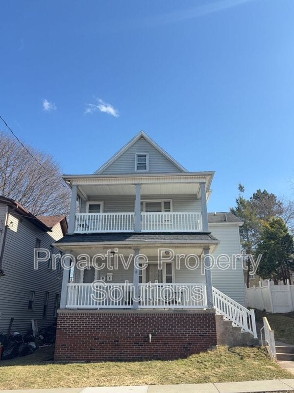 property at 1413 Prospect Ave