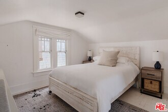 224 San Juan Ave in Los Angeles, CA - Building Photo - Building Photo