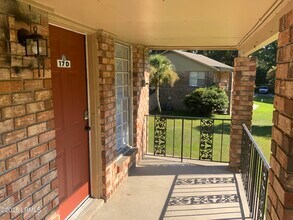 2205 Waterford Pl in Beaufort, SC - Building Photo - Building Photo