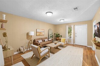 805 San Pedro Dr in College Station, TX - Building Photo - Building Photo