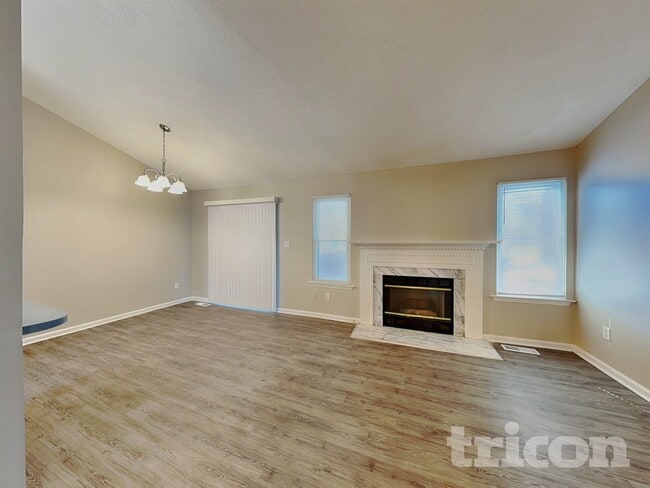 3520 Lytham Pl, Unit 318 in Raleigh, NC - Building Photo - Building Photo