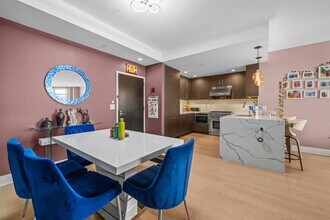 1400 Hudson St in Hoboken, NJ - Foto de edificio - Building Photo