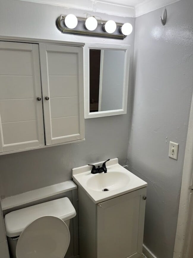 554 Bellows St in St. Paul, MN - Building Photo - Building Photo