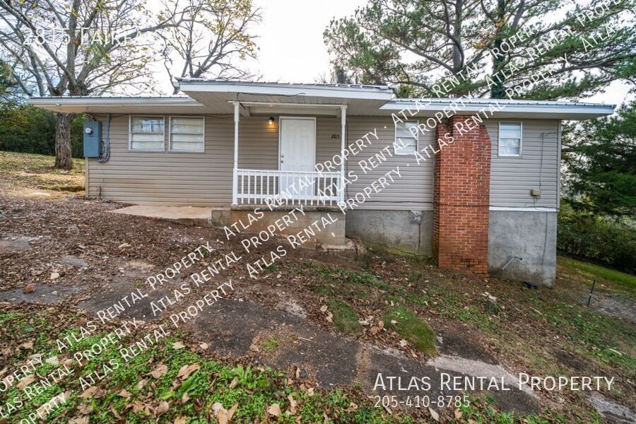 2815 Fairfax Ave in Bessemer, AL - Building Photo