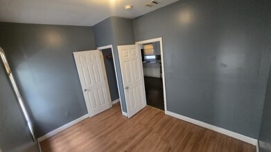 830 S 18th St in Newark, NJ - Building Photo - Building Photo