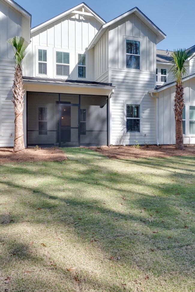 11 Marlowe Wy in Bluffton, SC - Building Photo - Building Photo