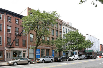 Atlantic - Pacific Building in Brooklyn, NY - Foto de edificio - Building Photo