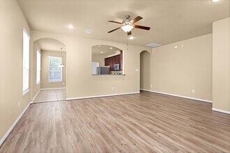 24734 Colonial Maple Dr in Katy, TX - Building Photo - Building Photo