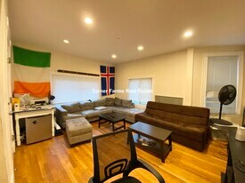 38 Calumet St, Unit 2 in Boston, MA - Building Photo