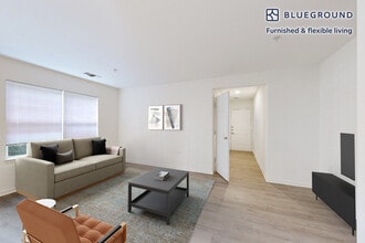1569 Onyx Dr in Tysons, VA - Foto de edificio - Building Photo