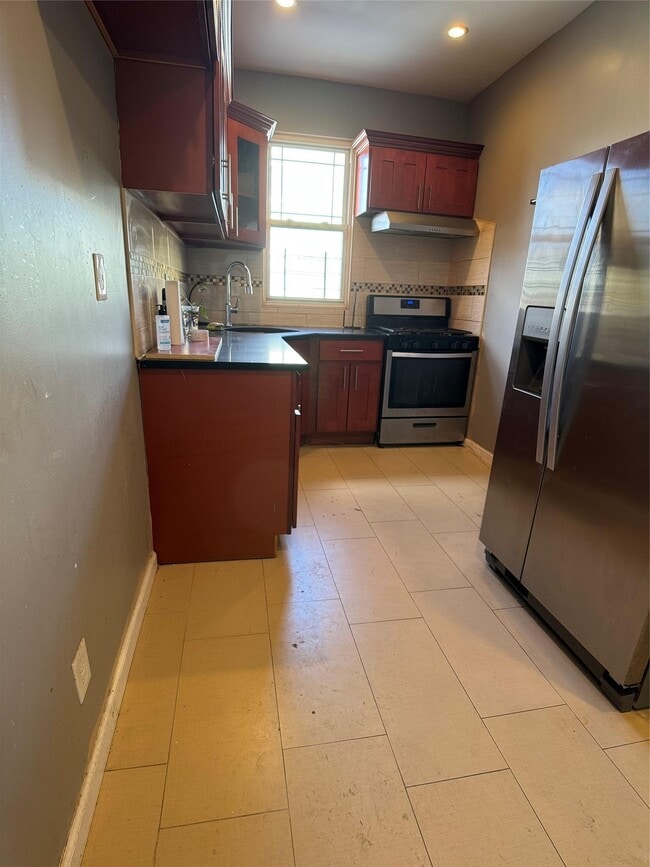 191 Muliner Ave-Unit -2 in Bronx, NY - Building Photo - Building Photo