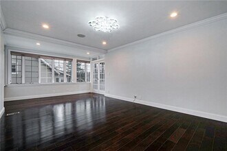 70 Brambach Ave in Scarsdale, NY - Building Photo - Building Photo