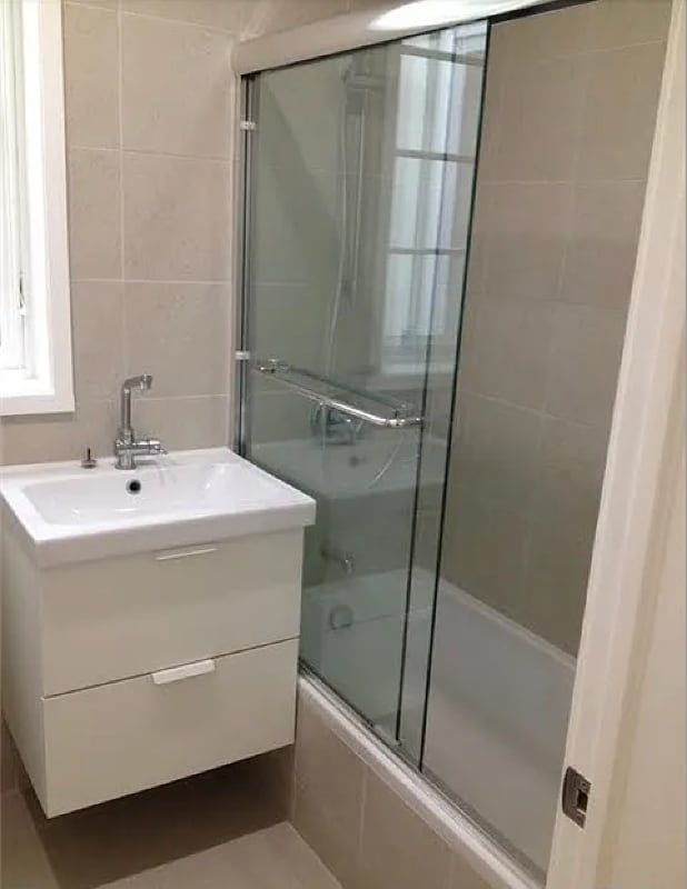 48-29 40th St in Queens, NY - Foto de edificio - Building Photo