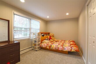 18 Stratton Ln in Stony Brook, NY - Building Photo - Building Photo