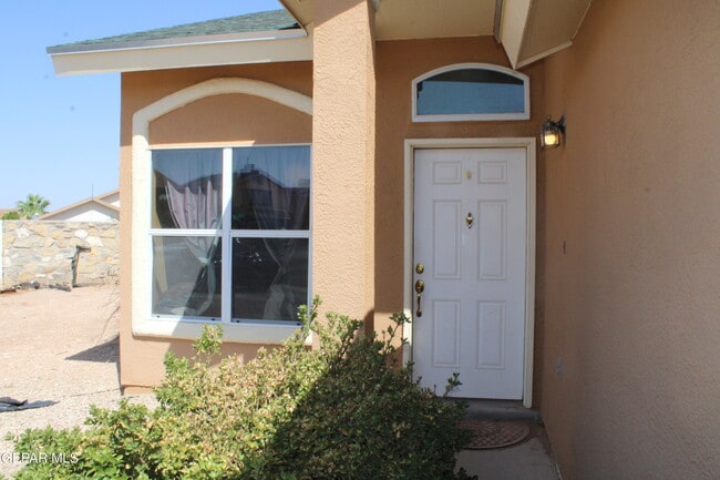 2829 Owl Rock Pl in El Paso, TX - Building Photo - Building Photo