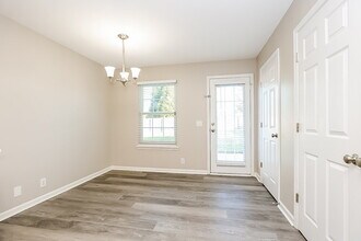 7552 W Winchester Dr in Nashville, TN - Building Photo - Building Photo