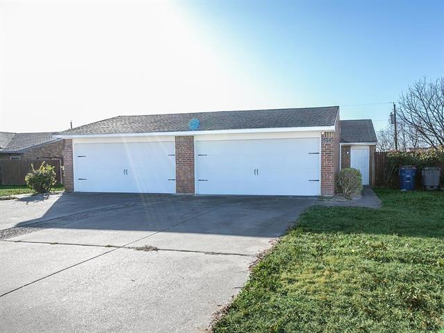 534 Canary Ln in Red Oak, TX - Building Photo