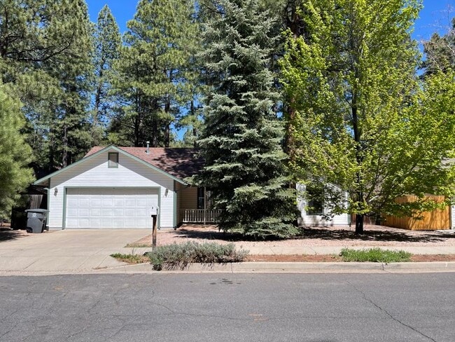 property at 3671 S Cheryl Dr