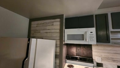 70 Market St in Oneonta, NY - Foto de edificio - Building Photo