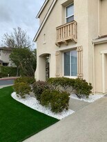 2201 S Donovan Way in San Ramon, CA - Building Photo