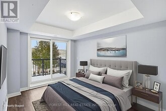 157 William Duncan Rd in Toronto, ON - Building Photo - Building Photo