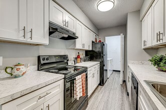 The Villages of Bent Tree Apartments in Indianapolis, IN - Foto de edificio - Building Photo