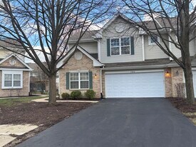 3048 Tangley Oaks Trail in Lisle, IL - Building Photo