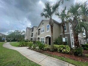 6542 Swissco Dr in Orlando, FL - Building Photo - Building Photo