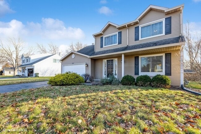 property at 1304 Leawood Ct